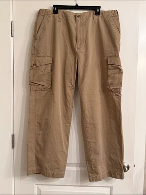 Timberland Men's Cargo Pants in Khaki Tan, wide leg, size 40